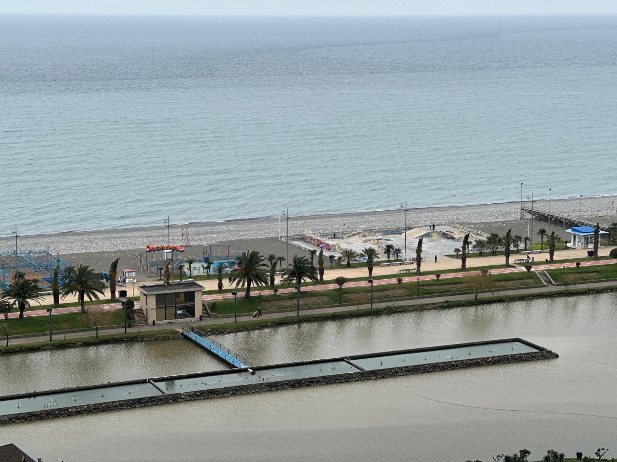 Batum Apart Apartment ภายนอก รูปภาพ