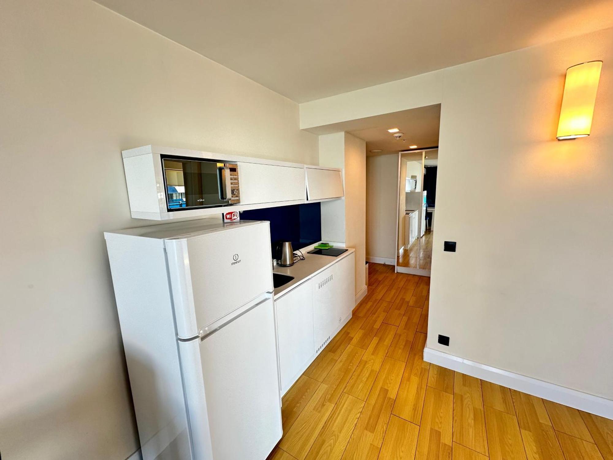 Batum Apart Apartment ภายนอก รูปภาพ