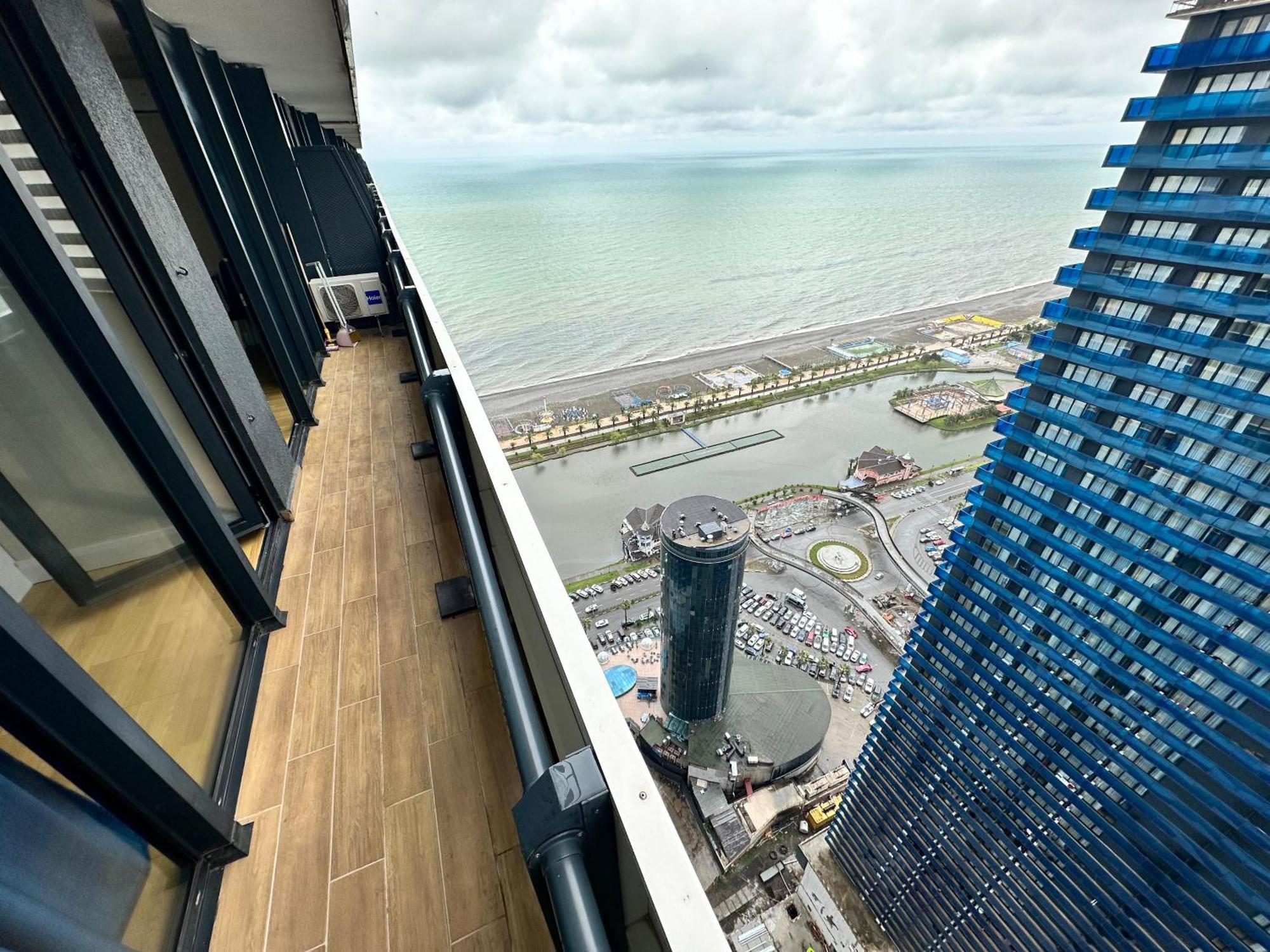 Batum Apart Apartment ภายนอก รูปภาพ